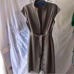 UNIQUE..”CALVIN KLEIN” GRAY PINSTRIPE BUTTONUP SHIRTDRESS CARRER LADIES..SZ. 12